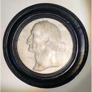 Portrait de l'Empereur romain " Domitien" en marbre sculpté , Italie, fin XVIIIème.