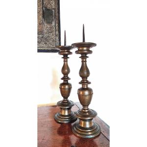 Pair Of Large Candlesticks In Patinated Bronze, Italy, Tuscany, 17th Century.