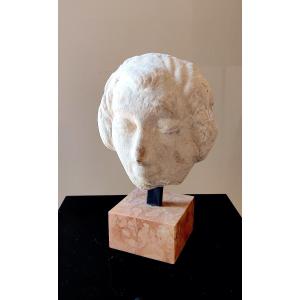 Tête Haute Epoque en marbre sculpté , Italie , XIVème siècle