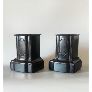 Pair Of Niii Black Marble Pedestals/displays, 19th Century.