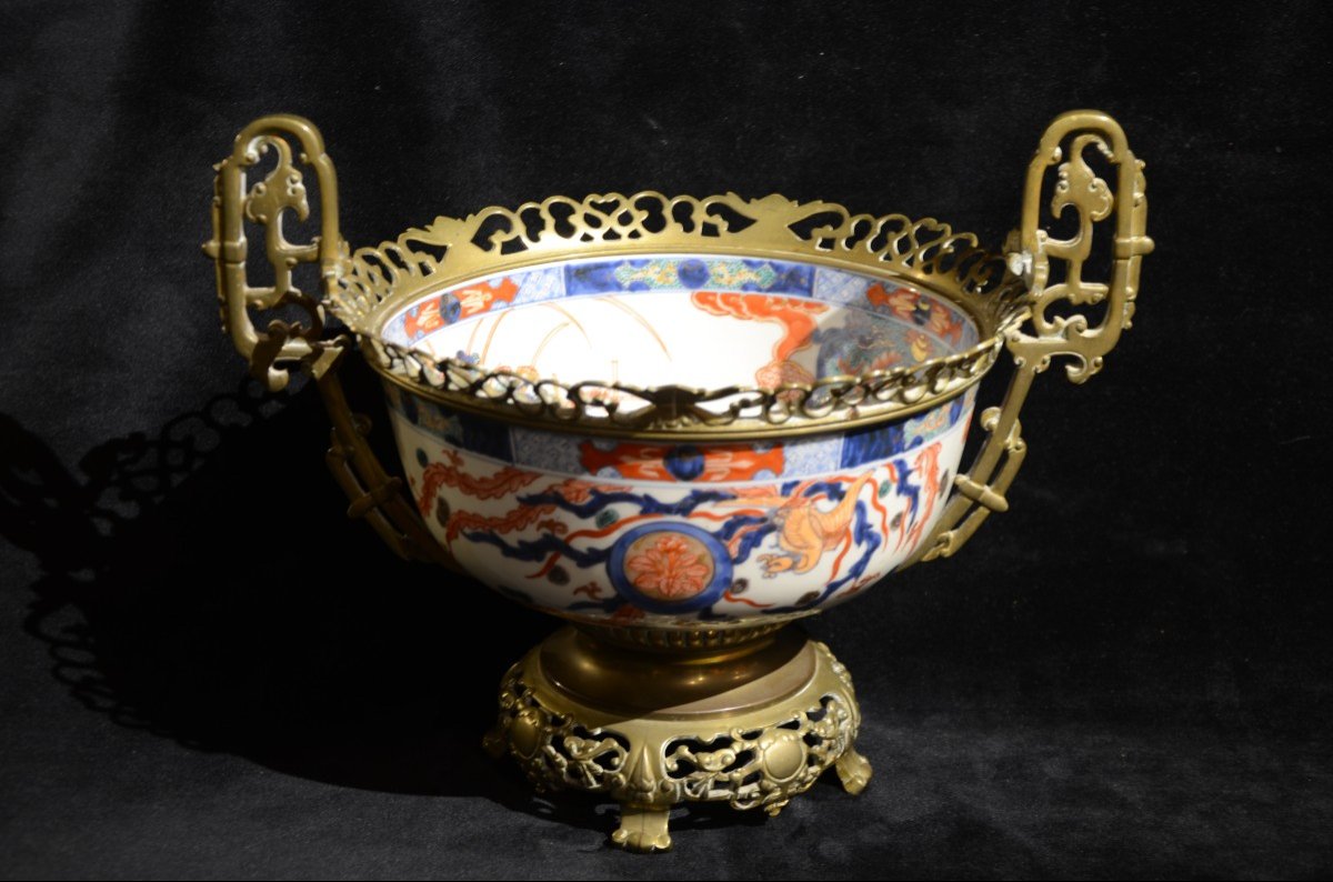 Imari Porcelain Bowl. Nineteenth Century.-photo-2