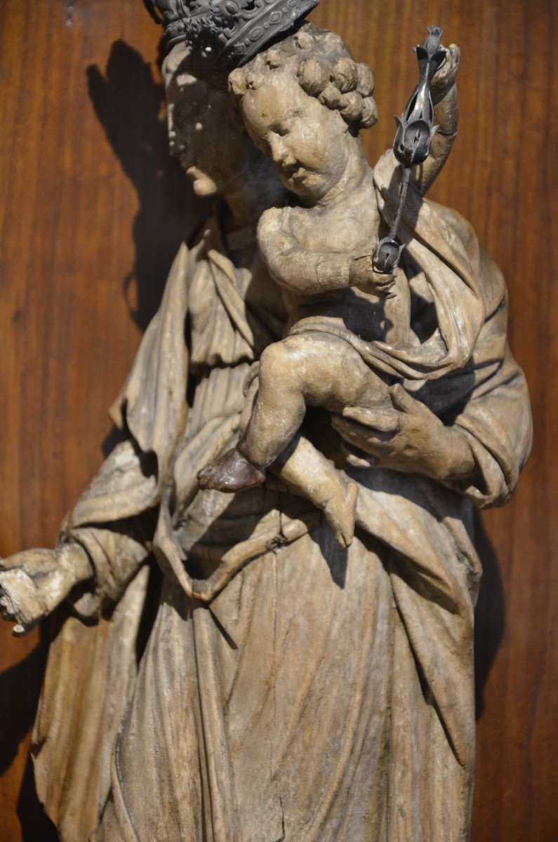 Vierge à l'Enfant Jésus. Dix-huitième siècle.-photo-1