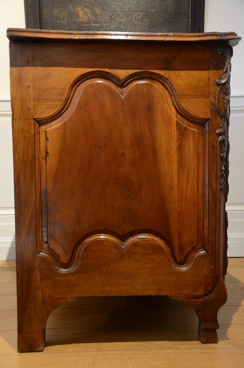Curved Chest Of Drawers From The Louis XV Period.-photo-2