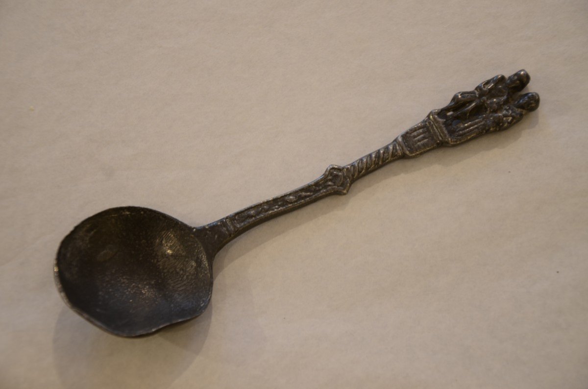 So-called Marriage Spoon. Early Seventeenth Century.-photo-2