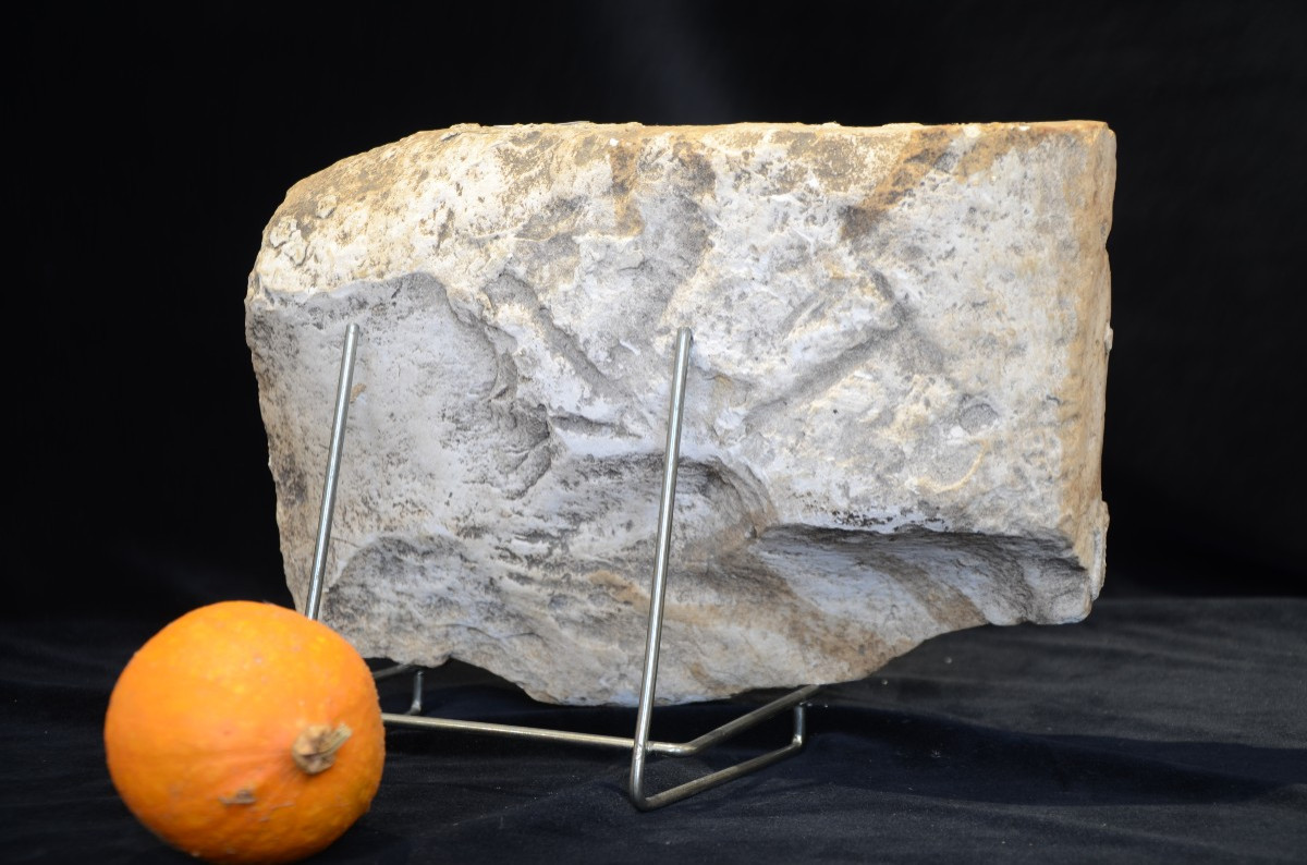 Dated Stone. Second Renaissance.-photo-3