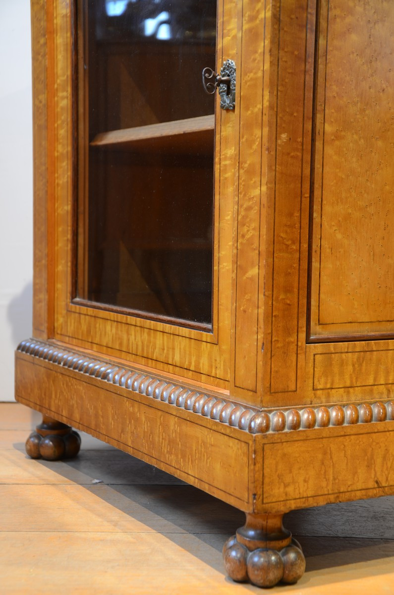 Petite vitrine d'époque Charles X.-photo-8