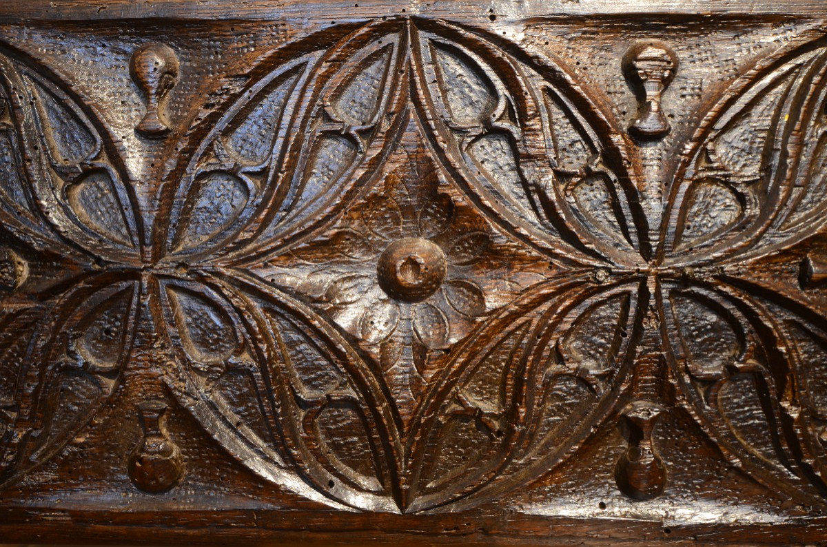 Gothic Period Panel.-photo-3