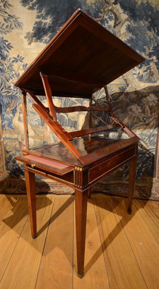 Table In The Style Of La Tronchin. Louis XVI Period.-photo-1