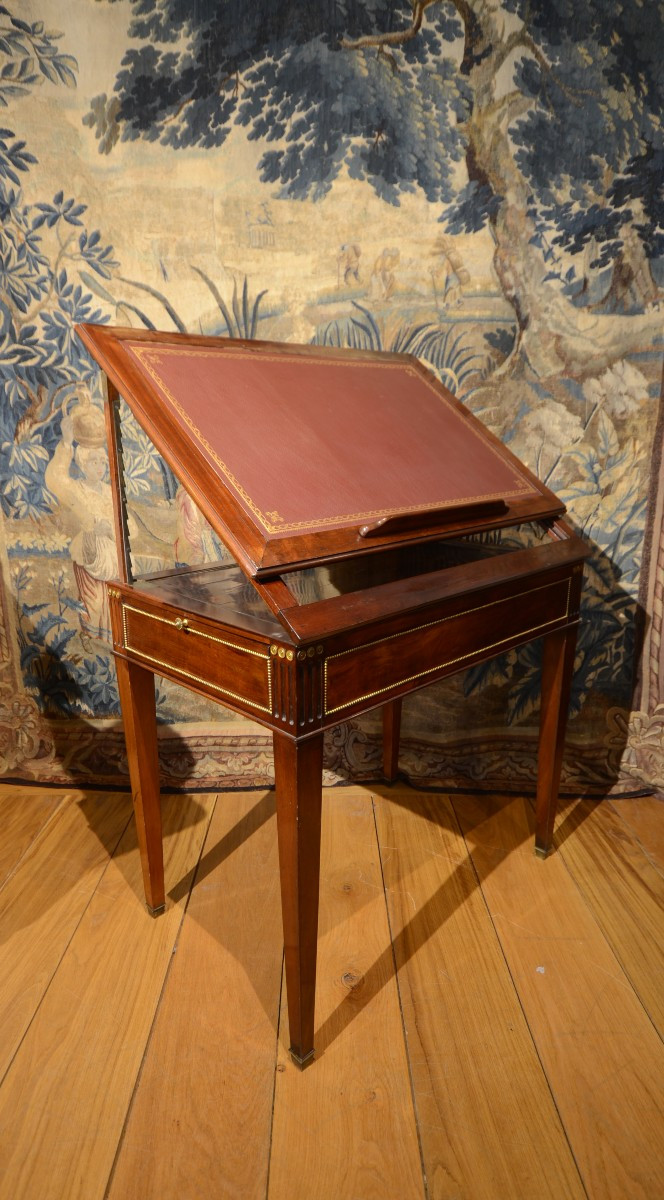 Table In The Style Of La Tronchin. Louis XVI Period.-photo-3