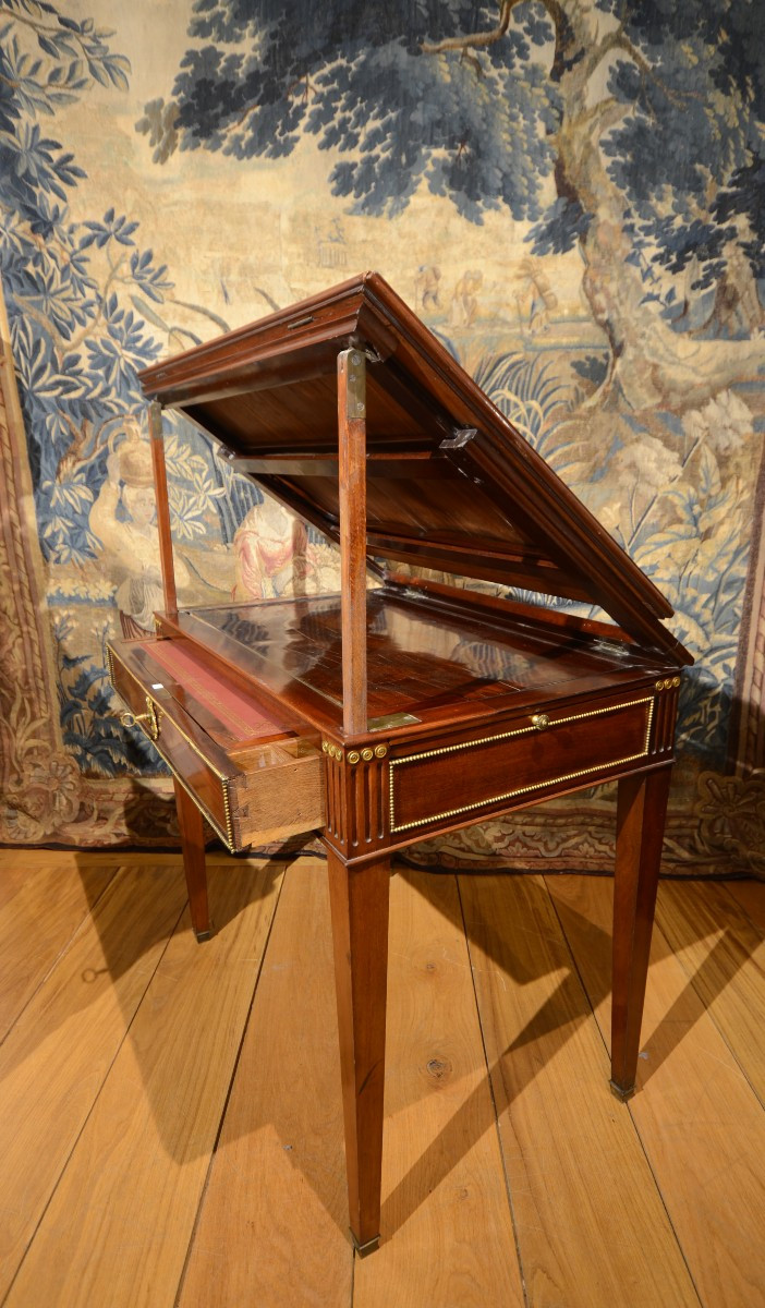 Table In The Style Of La Tronchin. Louis XVI Period.-photo-2