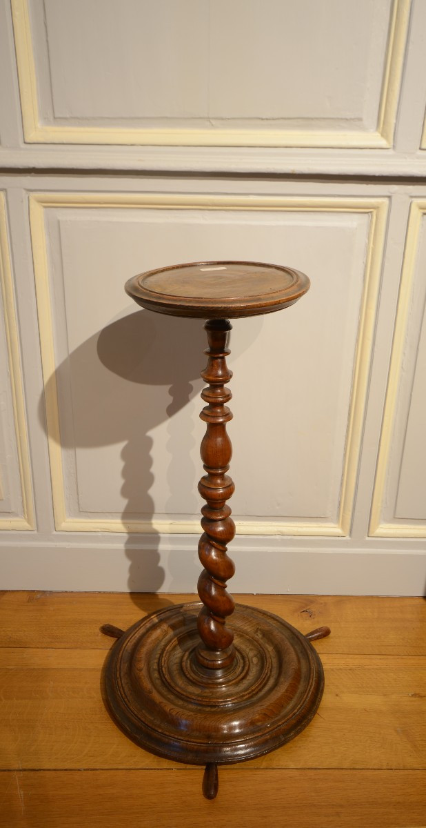 A Small Table With A Light. Seventeenth Century.-photo-2