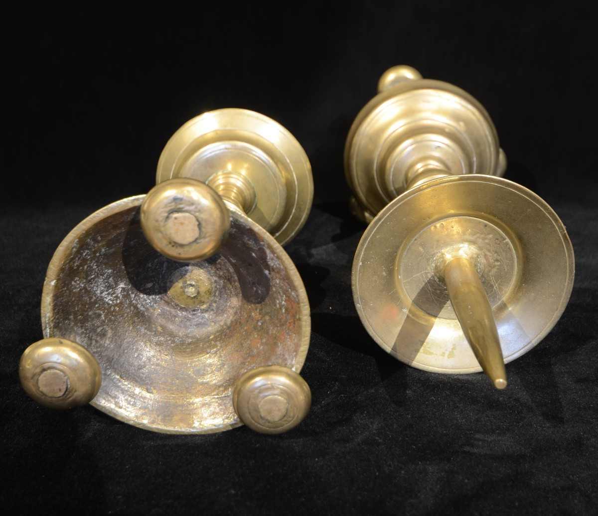 Paire de pique cierge. Dix-septième siècle.-photo-4