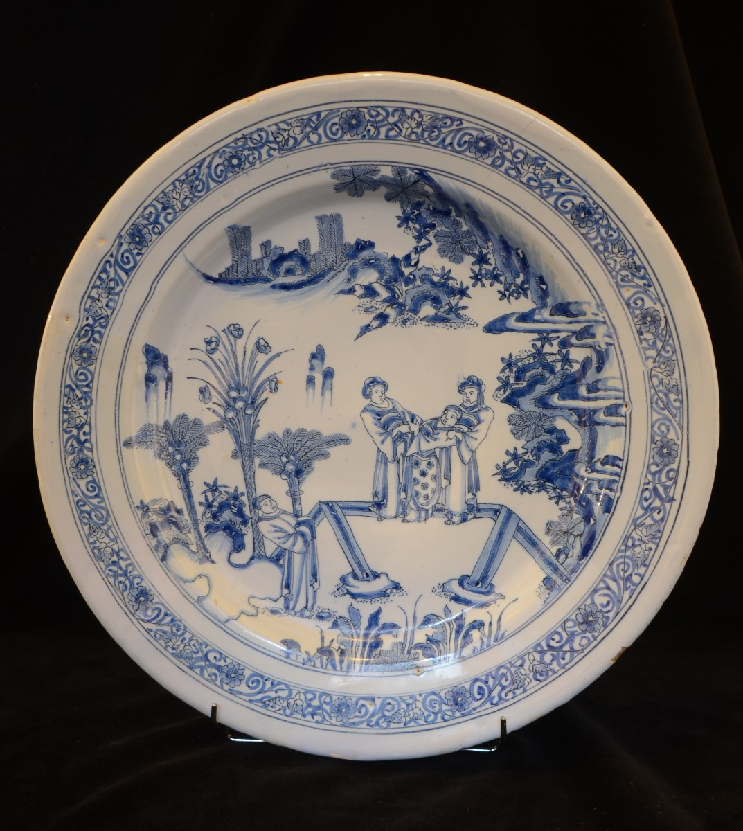 Chinese-style Dish. Nevers. Seventeenth Century.