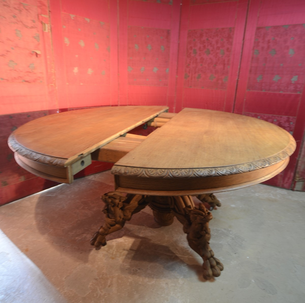 Large Oval Table With Extensions. Second Half Of The Nineteenth Century.-photo-4