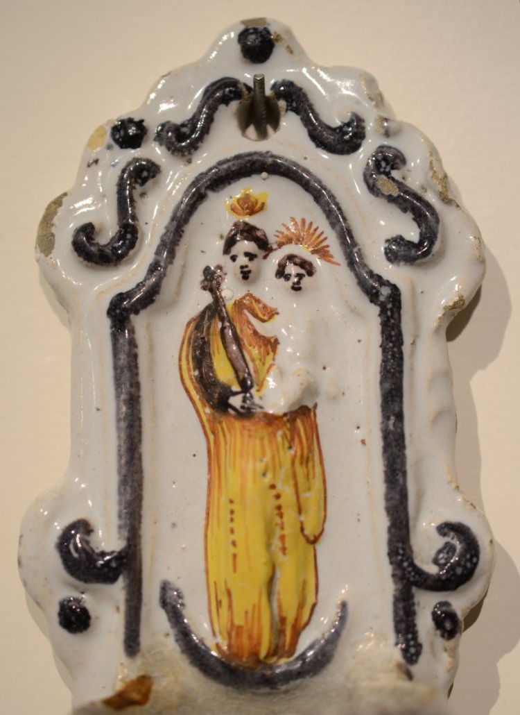 Vron: bénitier en faience. Début du dix-neuvième siècle.-photo-2