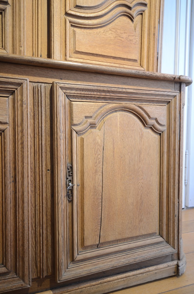 Buffet deux corps. Ile de France. Epoque Louis XIV.-photo-6