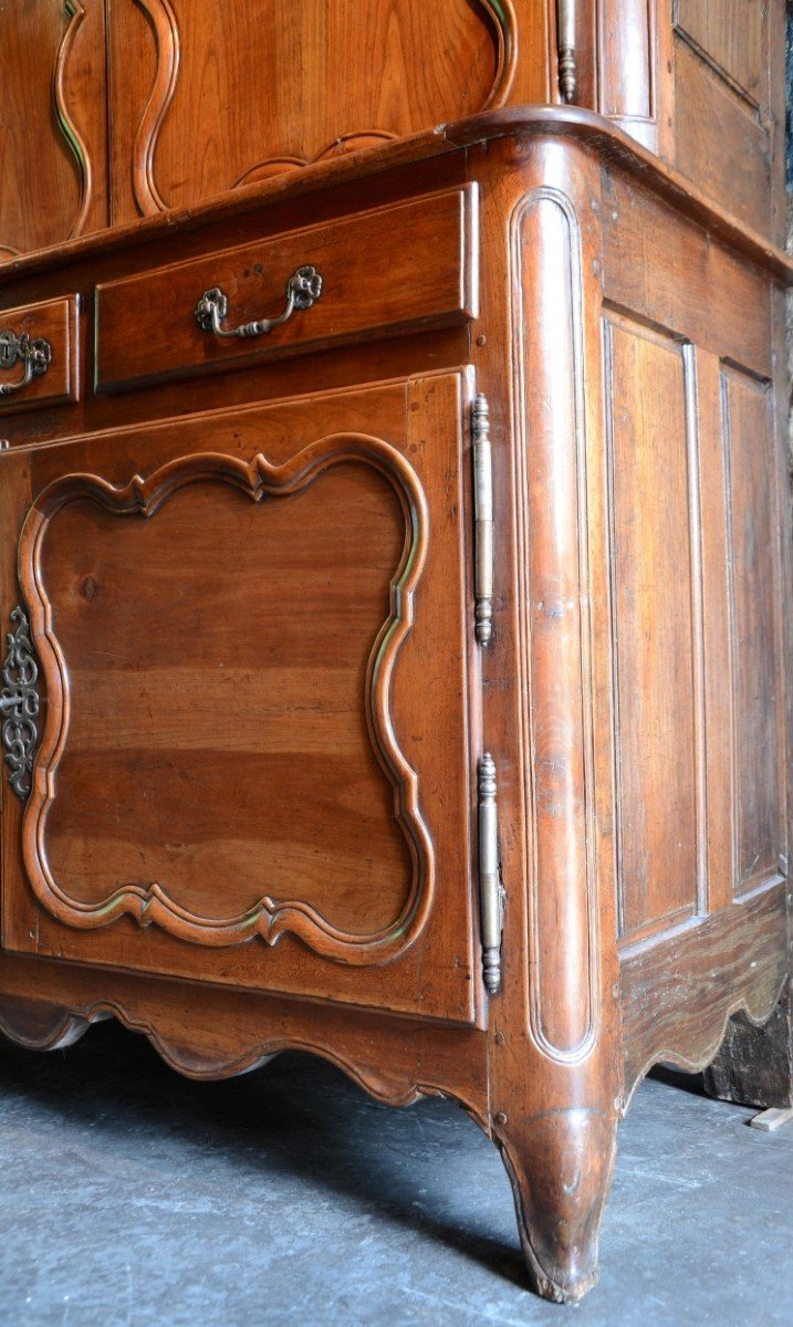 Buffet d'époque Louis XV en merisier.-photo-4
