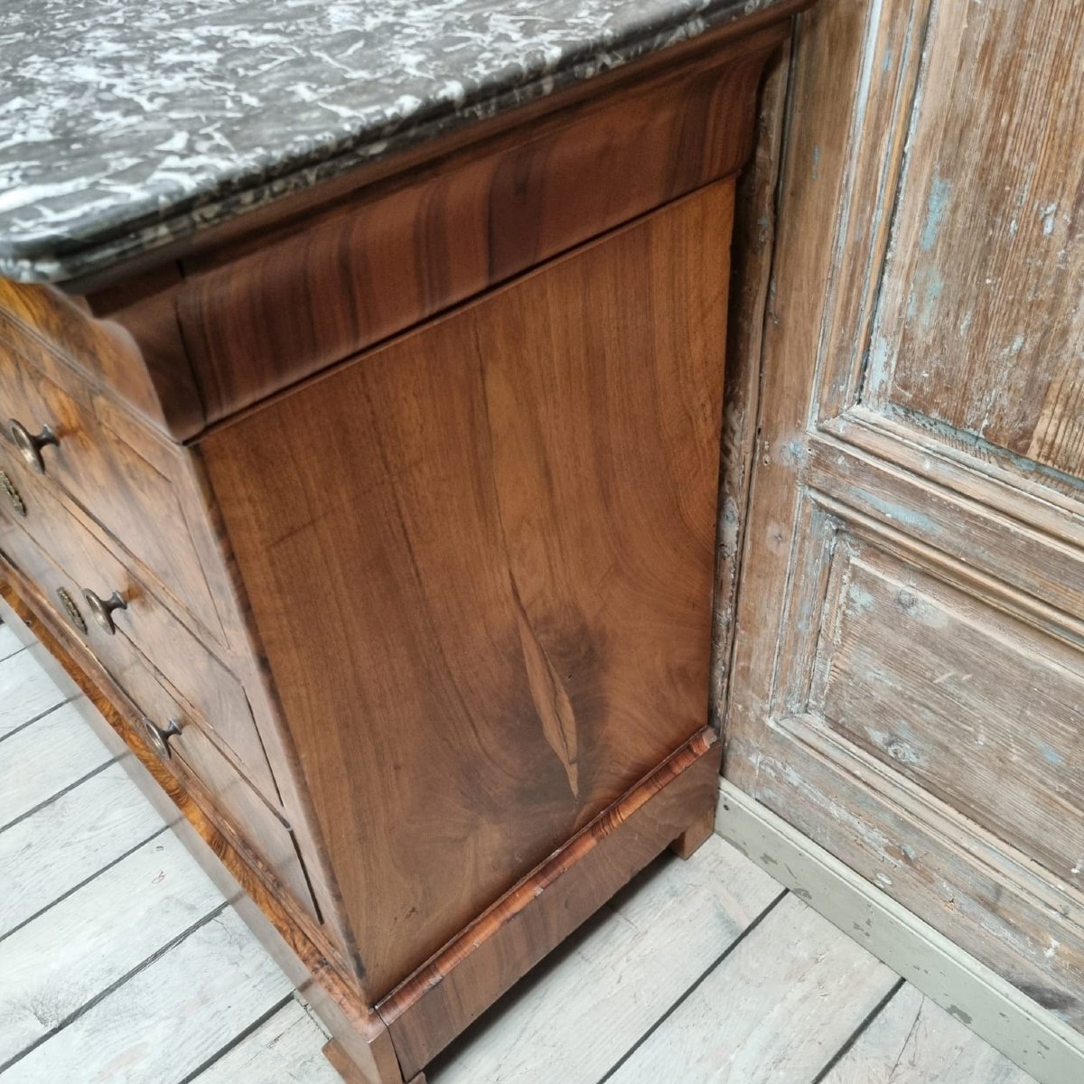 Restoration Period Commode-photo-1