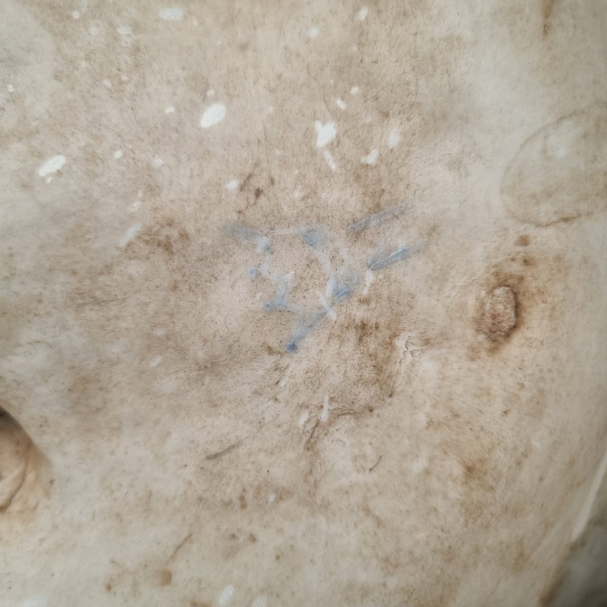 Groupe en biscuit émaillé de la manufacture de Capodimonte-photo-3