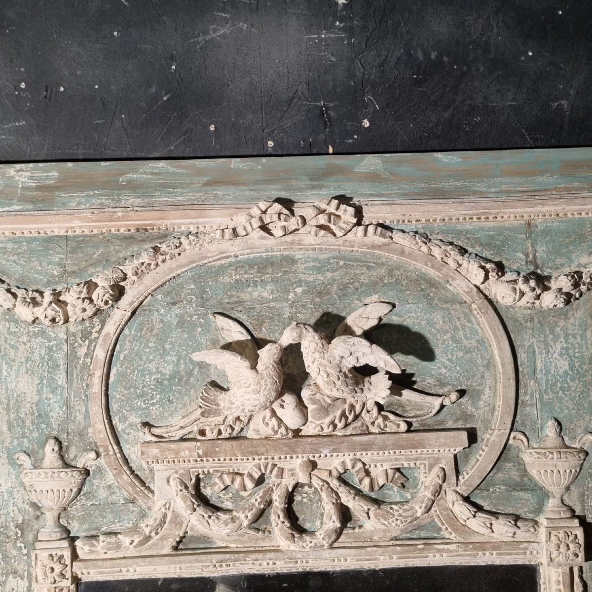 Important trumeau de boiserie de style Louis XVI en bois sculpté et patiné-photo-2