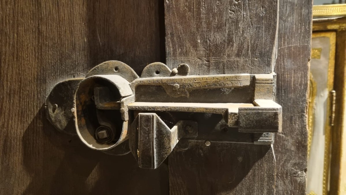 Four-door Wardrobe-photo-8