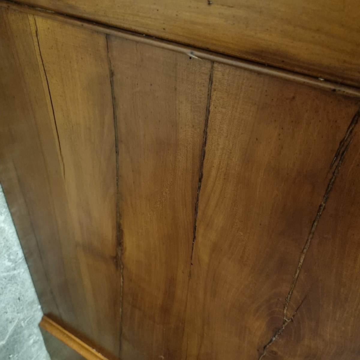 Louis Philippe Commode-photo-2