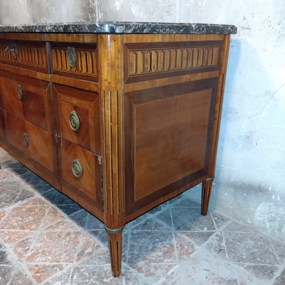 Commode en marqueterie-photo-1