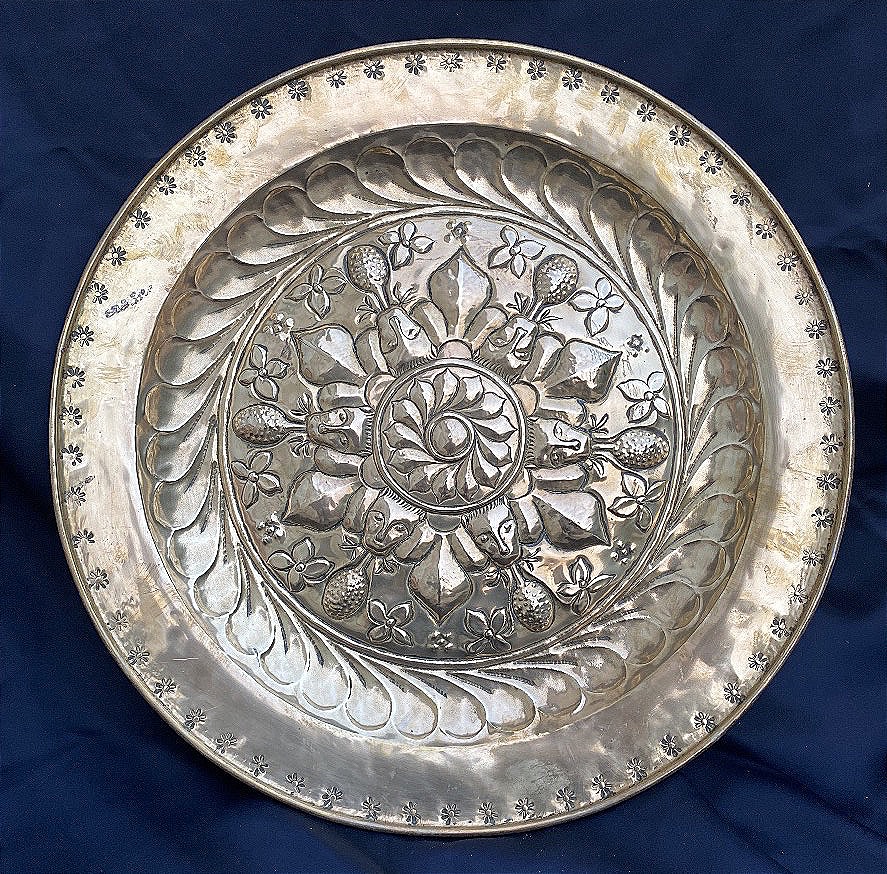 Grand plat d’offrande lions aux grenades Nuremberg XVIe