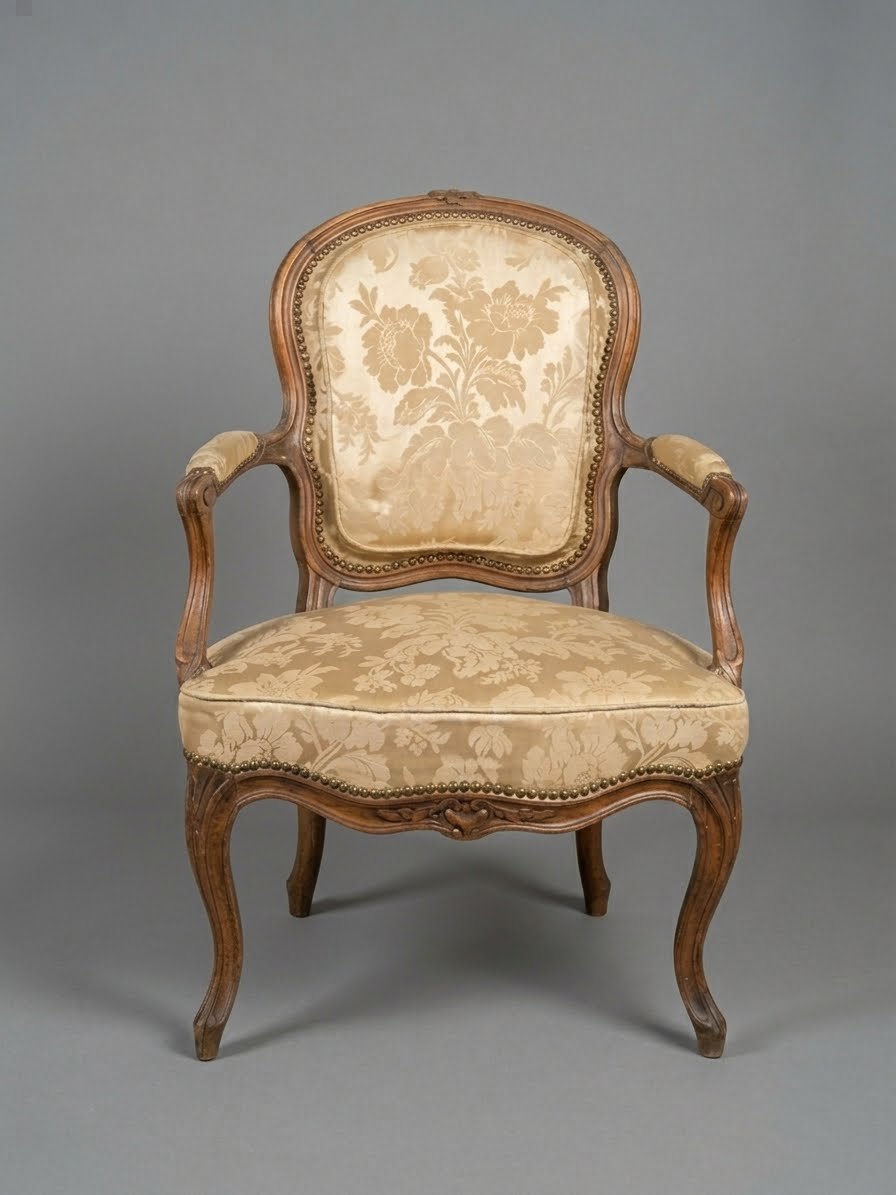 Pair Of Louis XV-era Cabriolet Armchairs – 18th-century Parisian Craftsmanship-photo-2