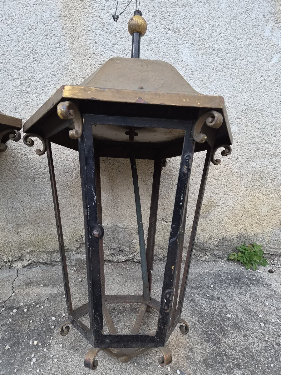 Important Pair Of Large Riveted Iron Castle Lanterns – Circa 1900-photo-2
