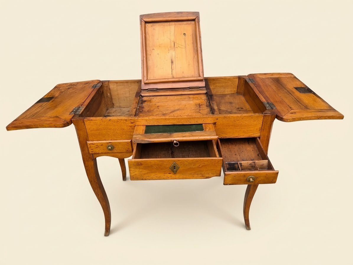 Louis XV-era Dressing Table Or Powder Table In Solid Walnut – 18th Century-photo-4