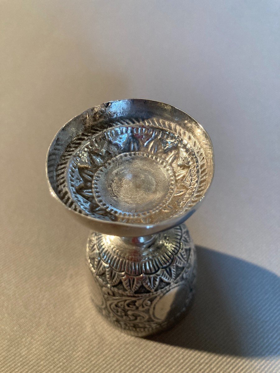 Egg Cup In Cast Silver / Orient-photo-1