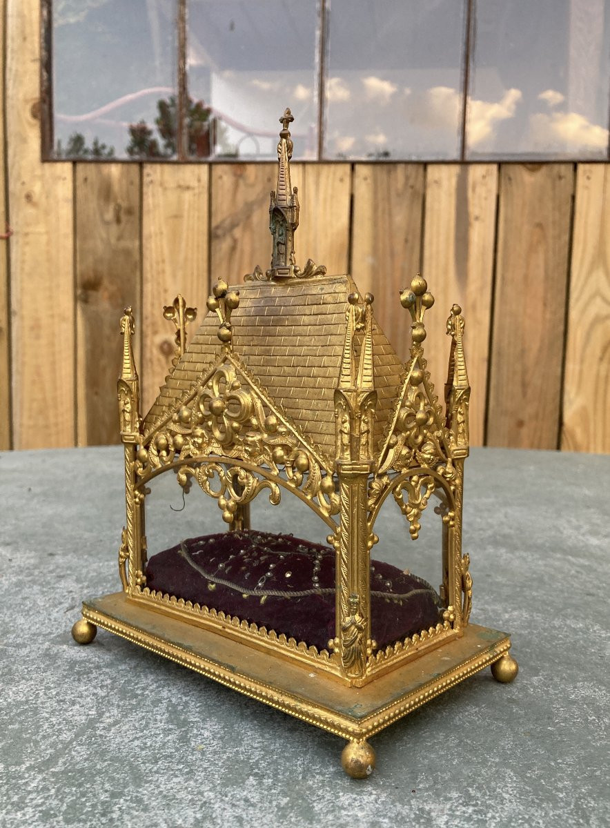 Reliquary Shrine In Gilded Brass-photo-3