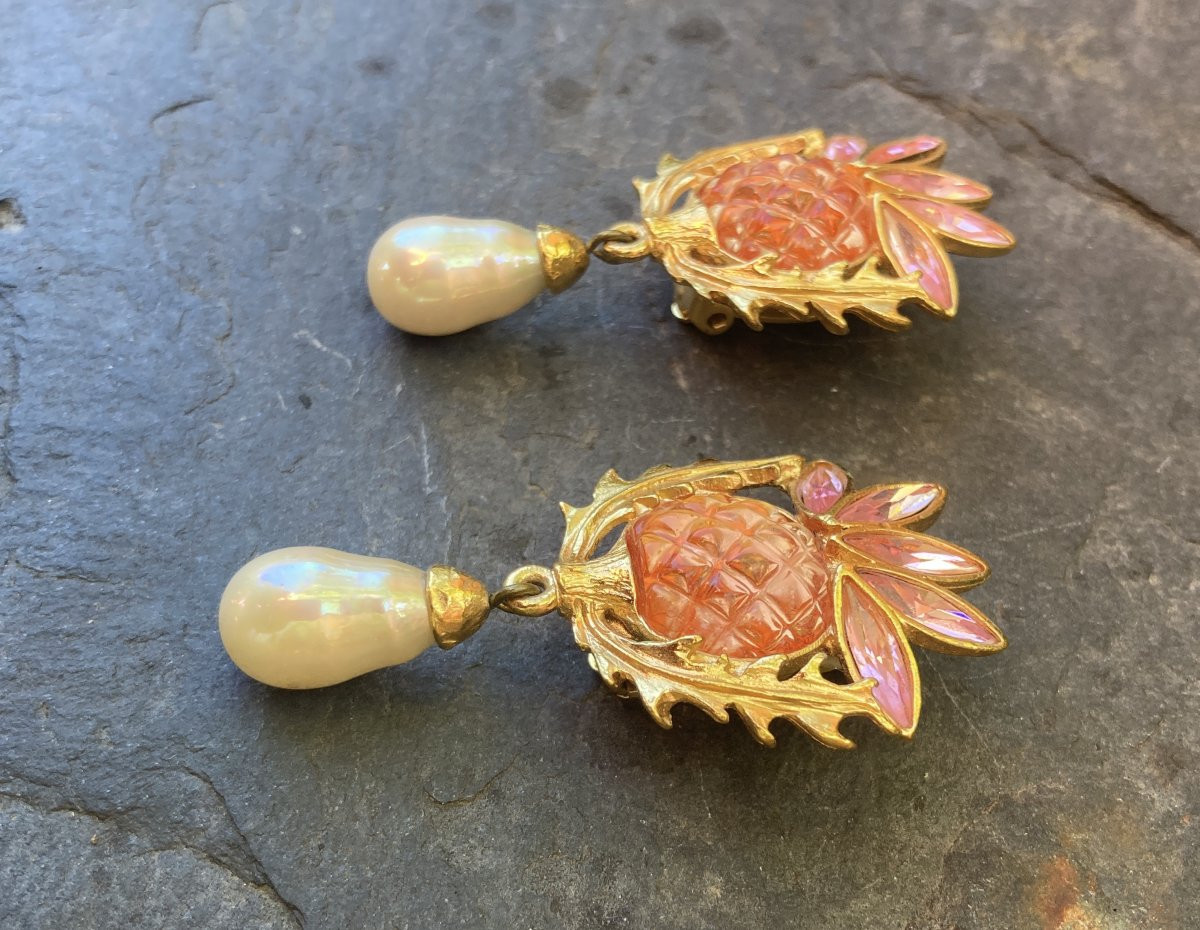 Yves Saint Laurent / Pair Of Earrings-photo-2