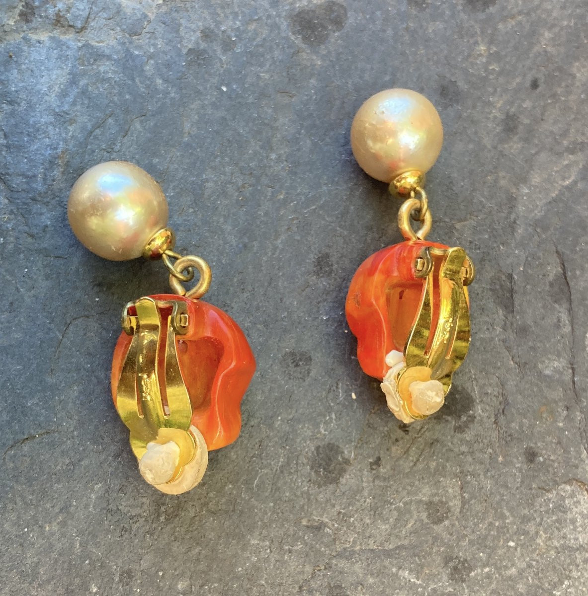 Yves Saint Laurent / Paire de boucles d'oreilles-photo-4