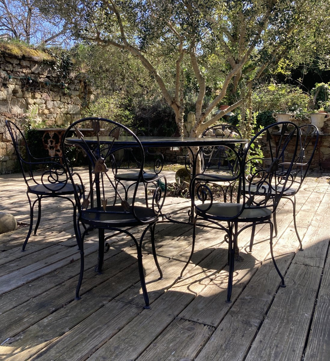 Table And 6 Forged Armchairs Revolutionary Attributes.-photo-2