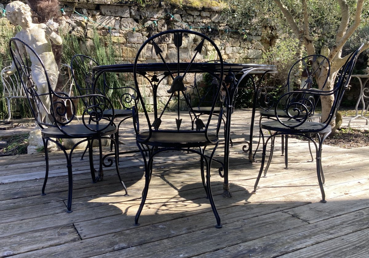 Table And 6 Forged Armchairs Revolutionary Attributes.-photo-3