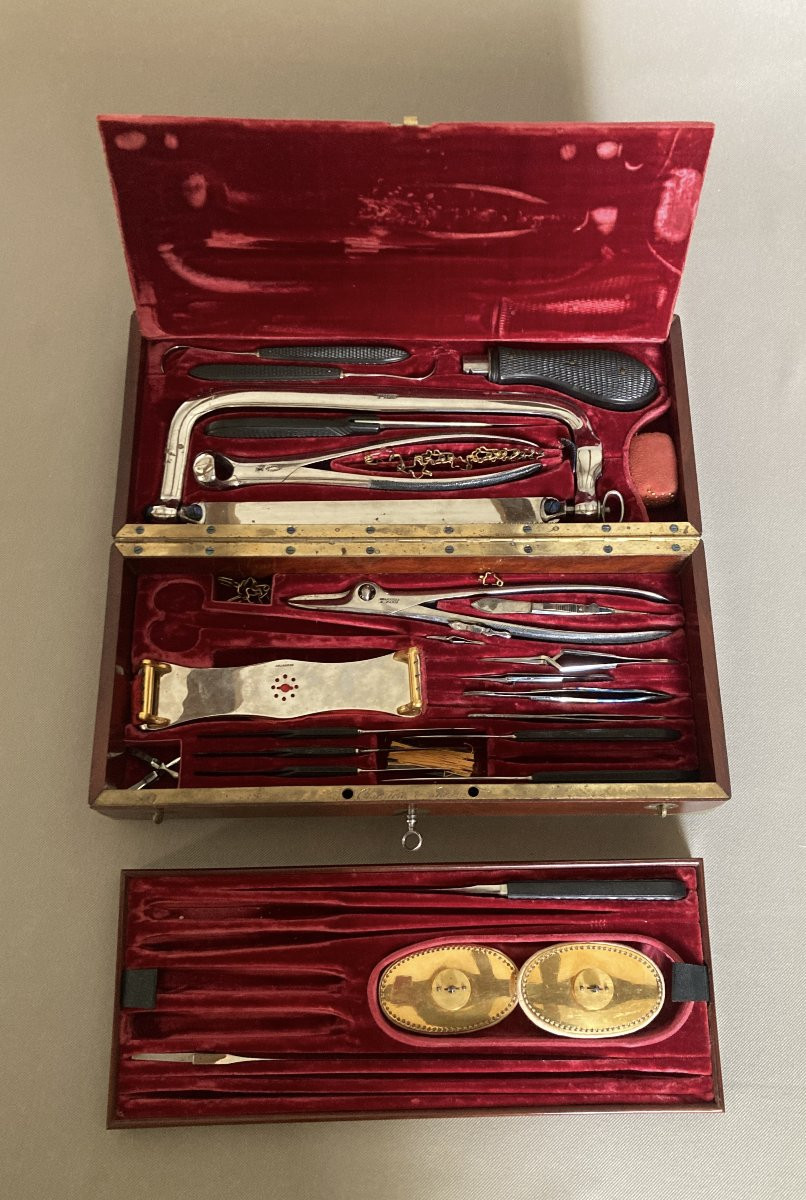 Surgeon's Case - Charrière à Paris XIX ème - Dr Ricord-photo-2