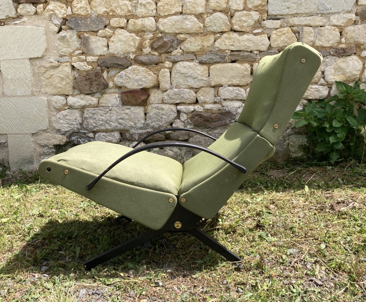Osvaldo Borsani P40 Armchair 