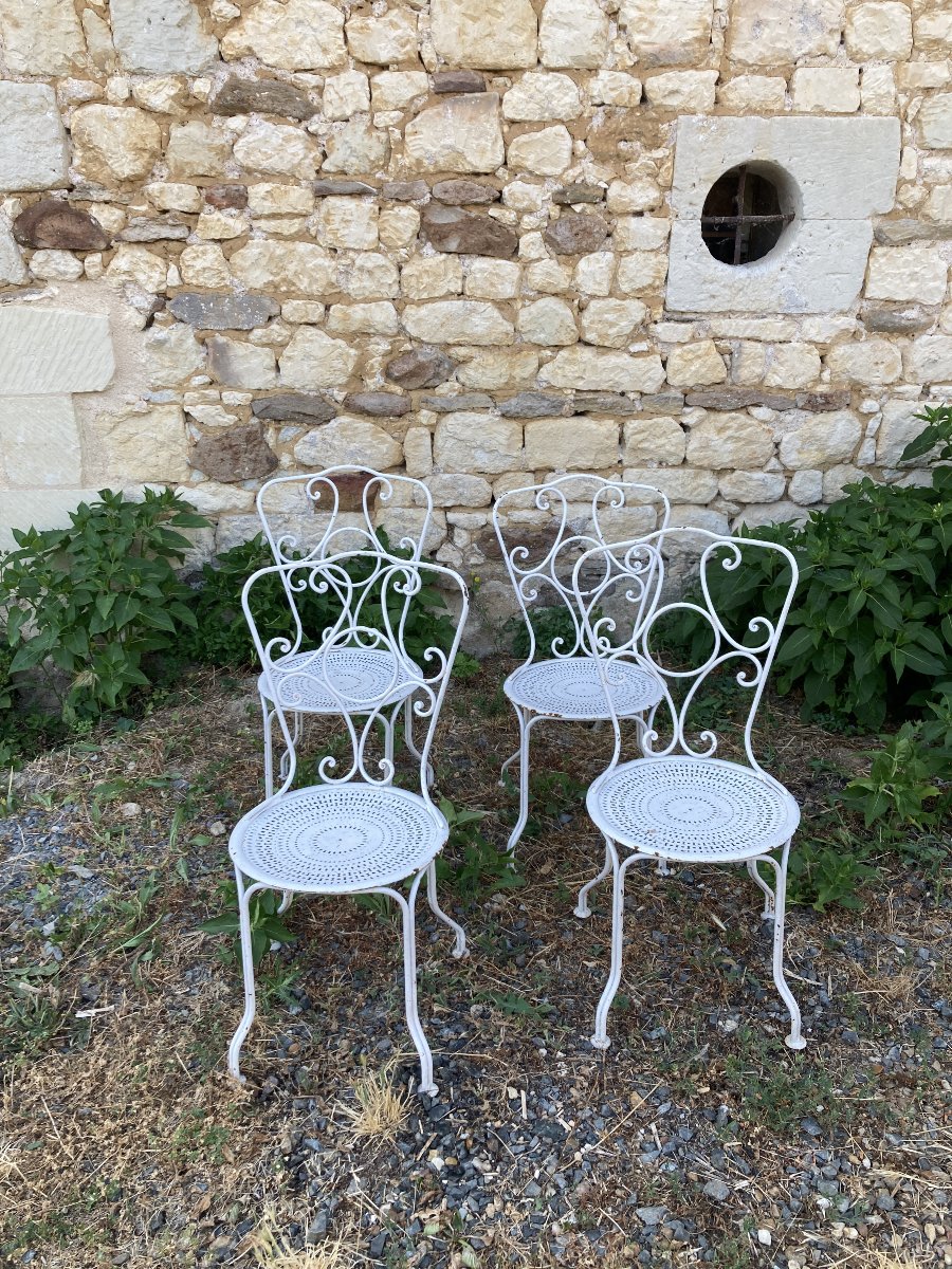 4 Garden Chairs-photo-1