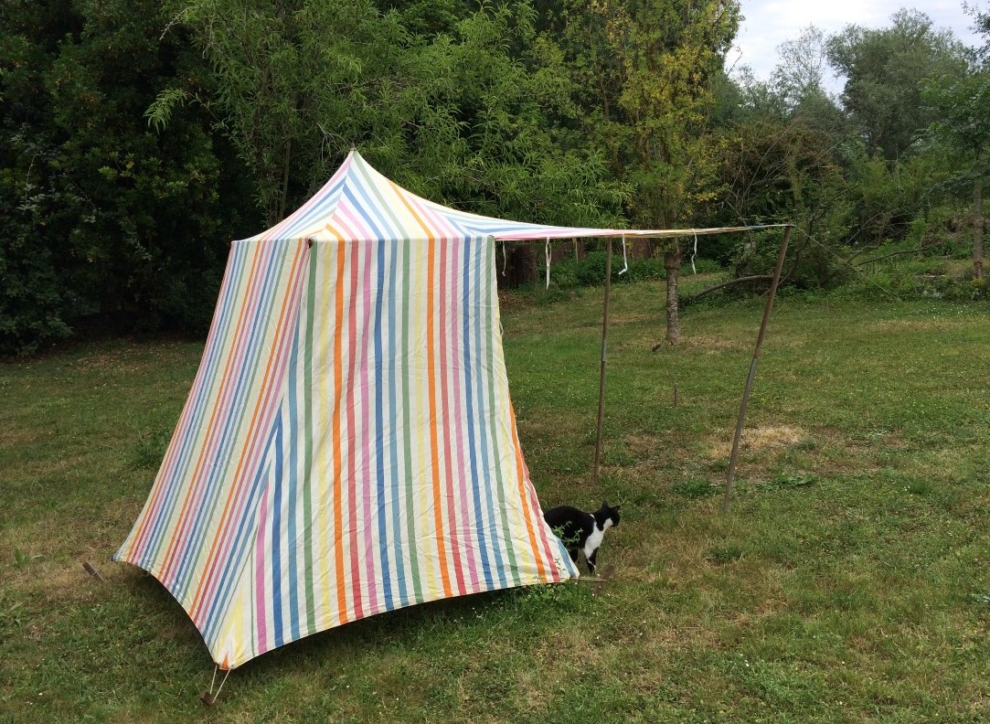 Vintage Beach Tent.-photo-3