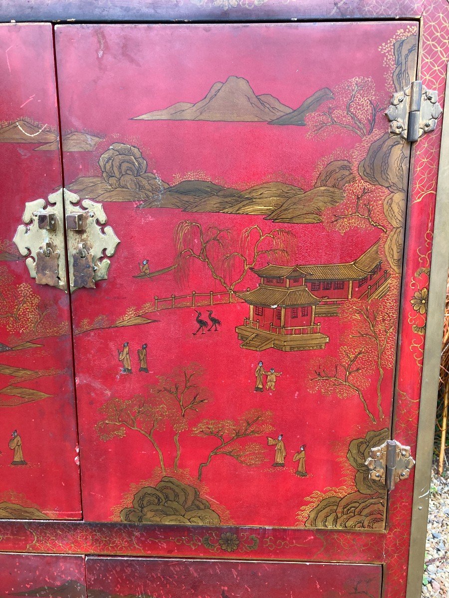 Lacquered Chinese Cabinet-photo-2