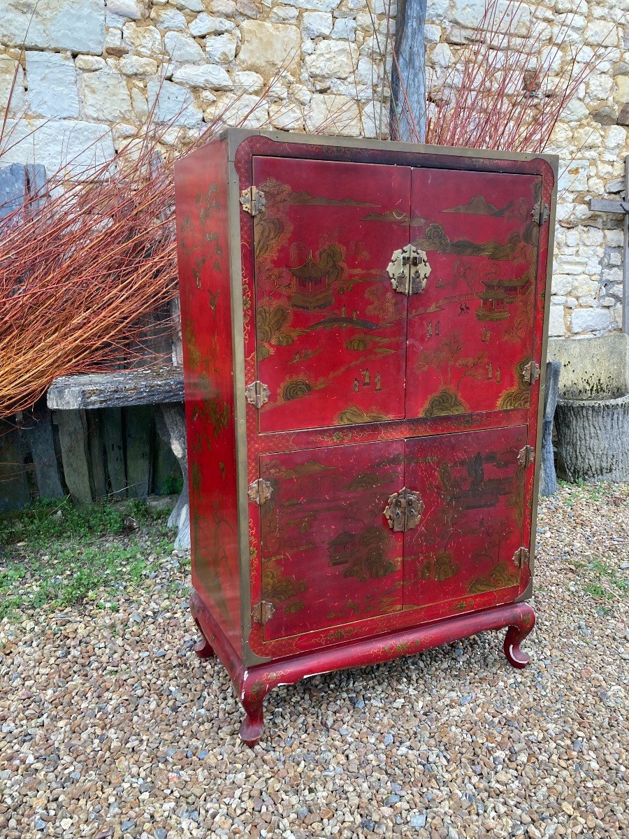 Lacquered Chinese Cabinet-photo-4