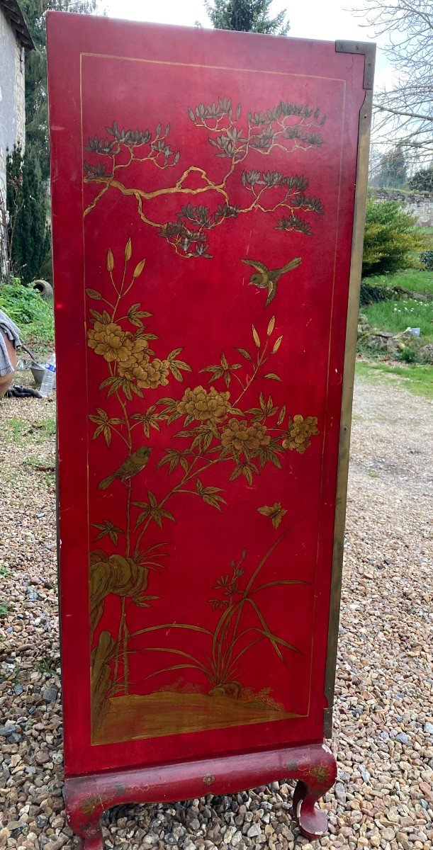 Lacquered Chinese Cabinet-photo-3