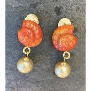 Yves Saint Laurent / Paire de boucles d'oreilles