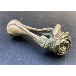 Cachet en bronze Art Nouveau signé BERTIN