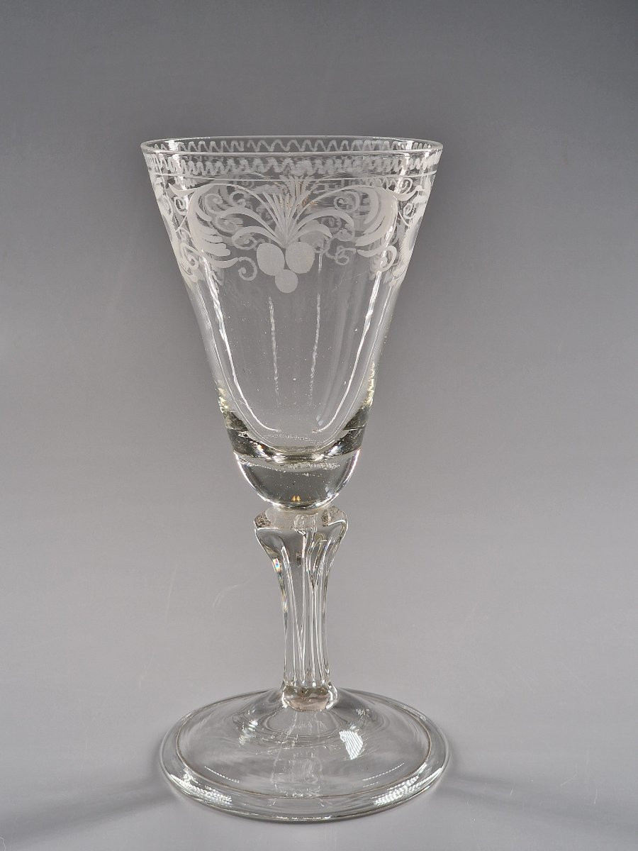 Grand verre à coupe gravée - XVIIIe siècle-photo-2