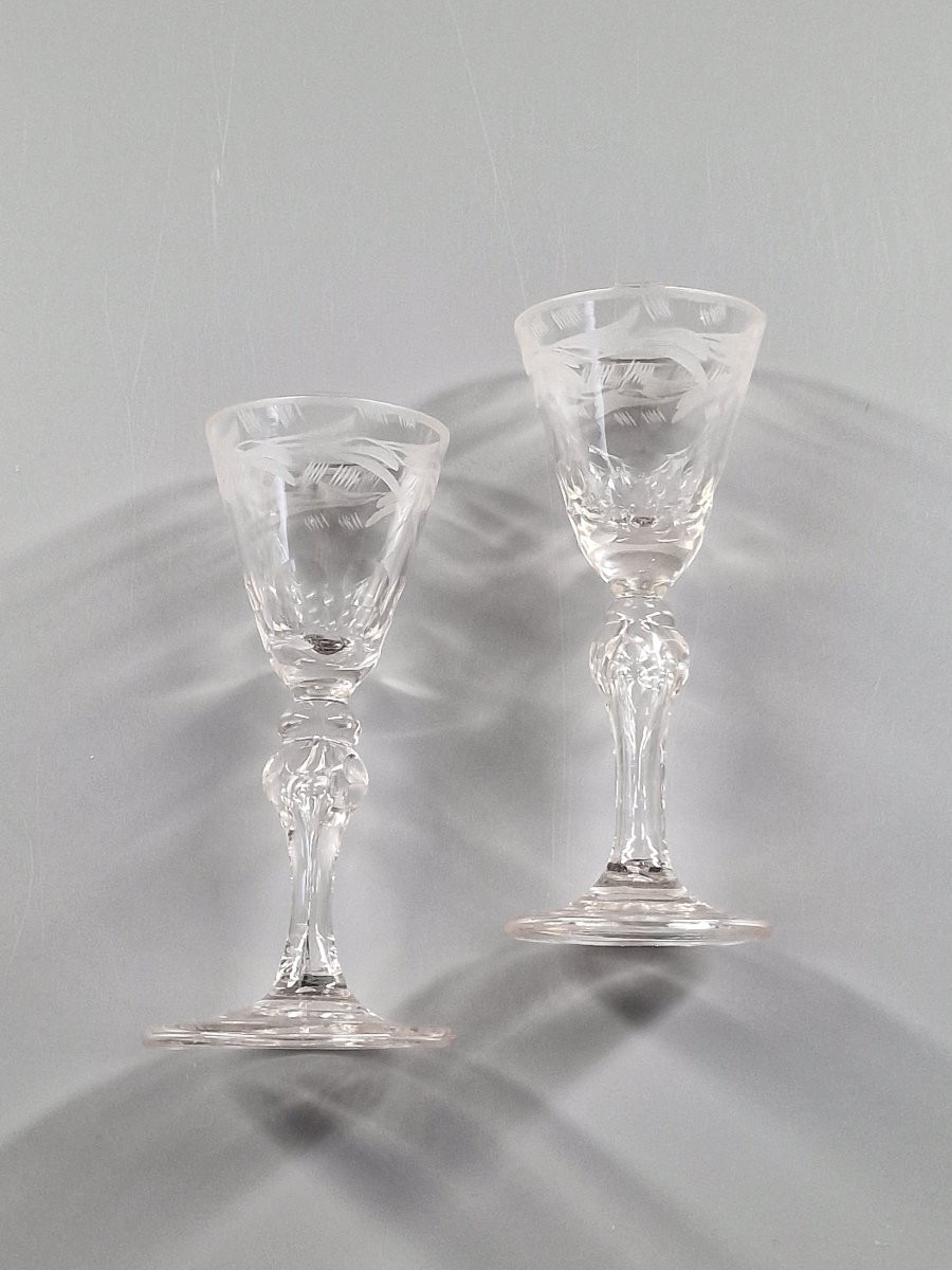 Pair Of Small Engraved Glasses With Faceted Stems - 18th Century-photo-4