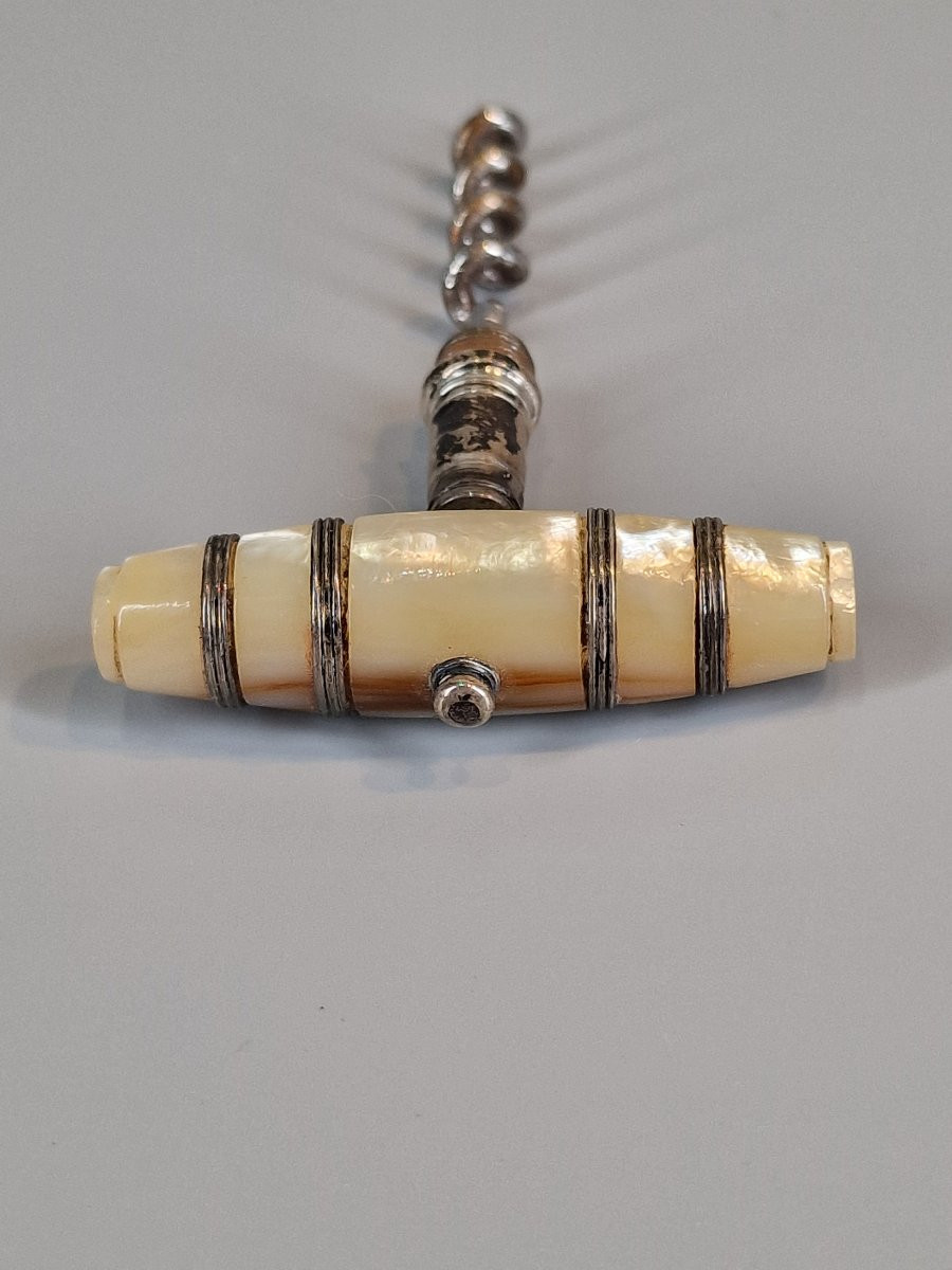 Tire bouchon de voyage en nacre et argent formant sceau - XVIIIe siècle-photo-5