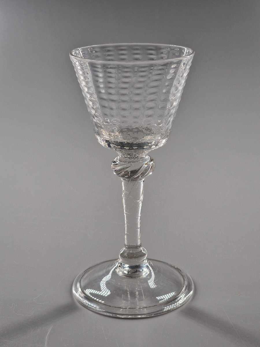 Verre liégeois à coupe grains de riz et jambe à noeud godrons - XVIIIe siècle-photo-3